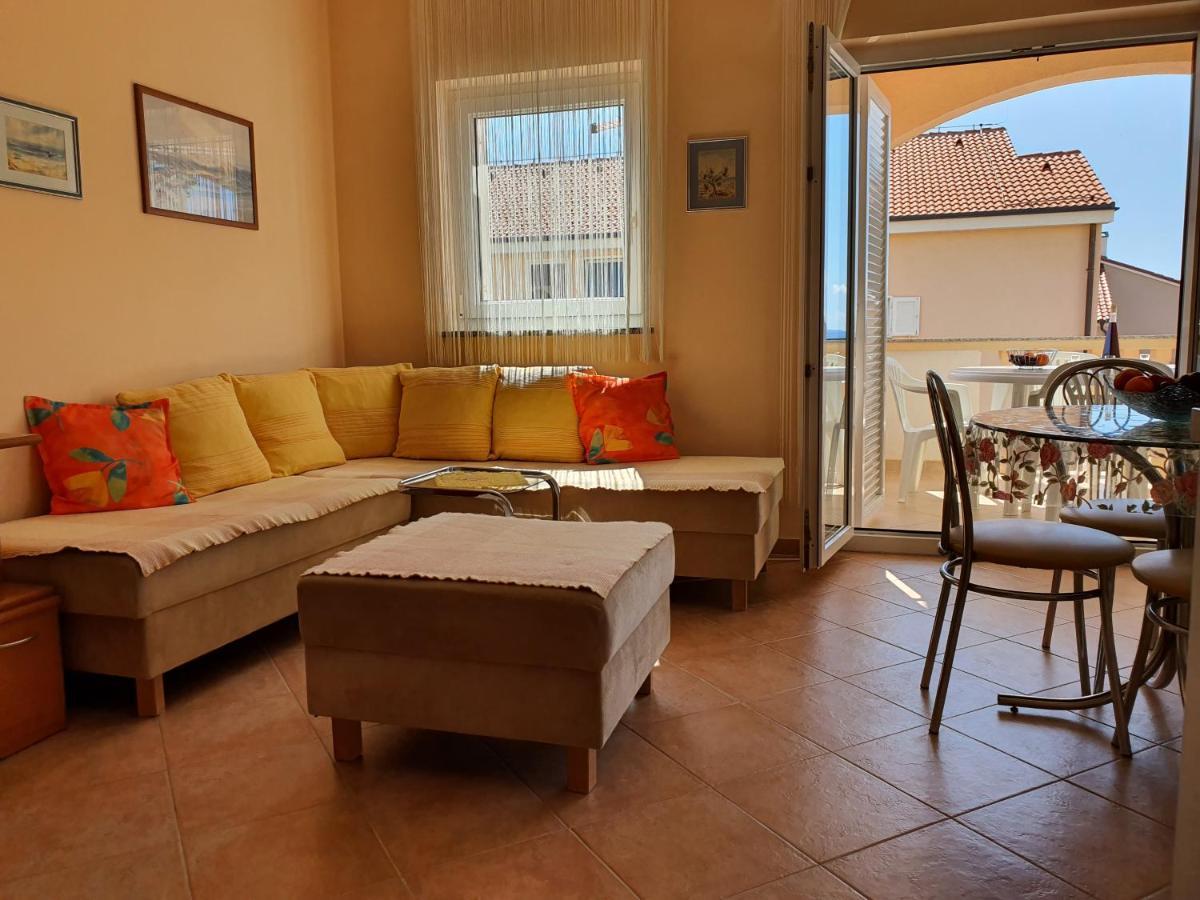 Apartments Coral Новаля Екстер'єр фото
